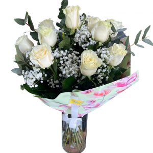 Ramo de 12 rosas blancas
